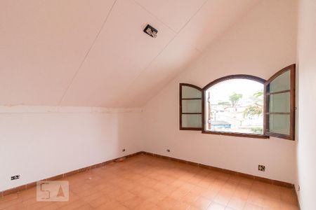 Casa à venda com 450m², 4 quartos e 8 vagasQuarto 2