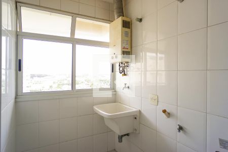 Apartamento para alugar com 153m², 3 quartos e sem vagaCozinha e Área de Serviço