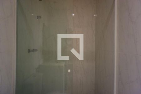 Apartamento para alugar com 153m², 3 quartos e sem vagaBanheiro Social 1