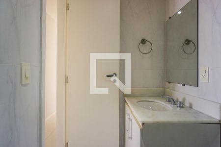 Apartamento para alugar com 153m², 3 quartos e sem vagaBanheiro Social 1