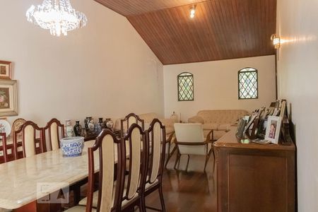 Sala de Estar de casa para alugar com 3 quartos, 200m² em Planalto Paulista, São Paulo