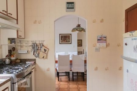Casa para alugar com 200m², 3 quartos e 4 vagasCozinha