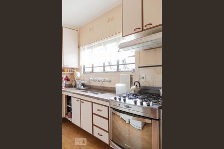 Casa para alugar com 200m², 3 quartos e 4 vagasCozinha