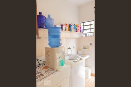Casa para alugar com 200m², 3 quartos e 4 vagasLavanderia