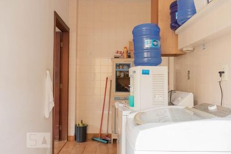Casa para alugar com 200m², 3 quartos e 4 vagasLavanderia
