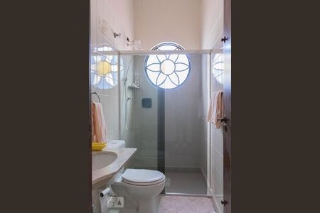 Casa para alugar com 200m², 3 quartos e 4 vagasBanheiro da Suíte - Quarto 3