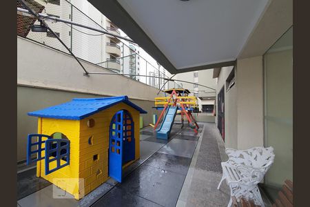 Apartamento à venda com 110m², 3 quartos e 1 vaga Apartamento à venda com 110m², 3 quartos e 1 vagaPlayground