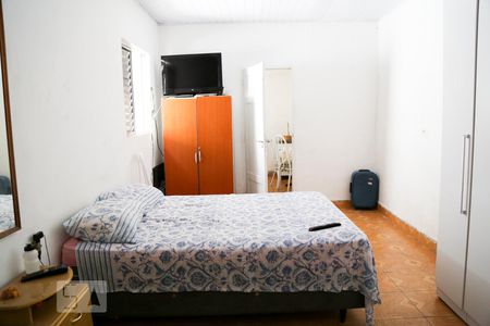 Casa à venda com 650m², 4 quartos e 7 vagas Casa à venda com 650m², 4 quartos e 7 vagasQuarto 1