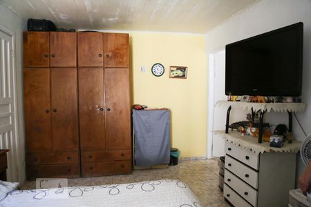 Casa à venda com 650m², 4 quartos e 7 vagas Casa à venda com 650m², 4 quartos e 7 vagasQuarto 2