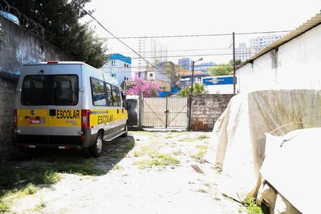 Casa à venda com 650m², 4 quartos e 7 vagas Casa à venda com 650m², 4 quartos e 7 vagasGaragem