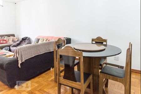 Sala de apartamento à venda com 2 quartos, 86m² em Bela Vista, São Paulo