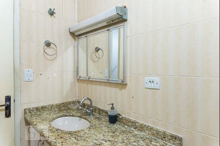 Banheiro de apartamento à venda com 2 quartos, 86m² em Bela Vista, São Paulo