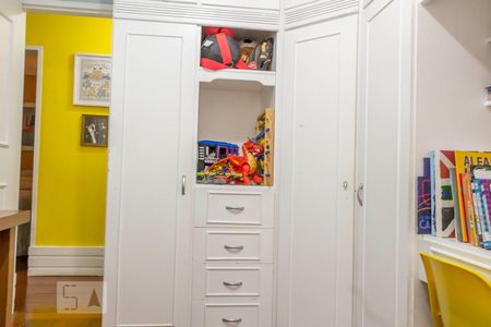 Apartamento à venda com 100m², 3 quartos e 2 vagasQuarto 1