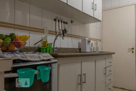 Apartamento à venda com 100m², 3 quartos e 2 vagasCozinha