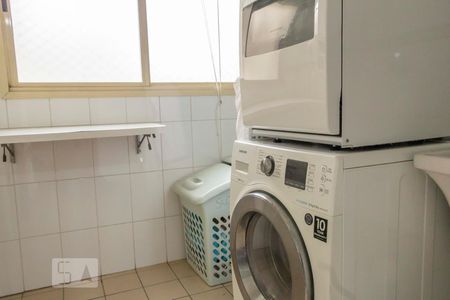 Apartamento à venda com 100m², 3 quartos e 2 vagasLavanderia