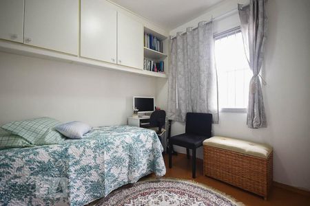 Quarto de apartamento para alugar com 2 quartos, 72m² em Jardim Londrina, São Paulo