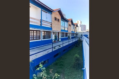 Casa à venda com 180m², 3 quartos e 3 vagasÁrea Comum