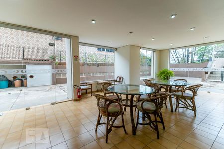 Apartamento à venda com 136m², 2 quartos e 2 vagasÁrea comum - Salão de festas