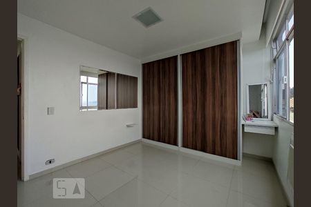 Quarto 1 de apartamento à venda com 2 quartos, 56m² em Pitangueiras, Rio de Janeiro