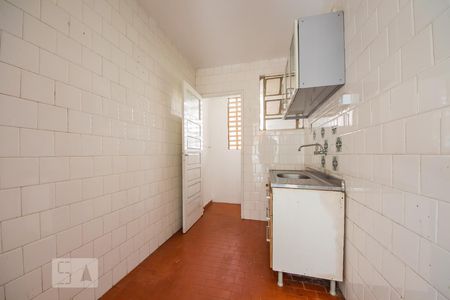 Cozinha  de apartamento para alugar com 1 quarto, 35m² em Jardim Itu Sabará, Porto Alegre