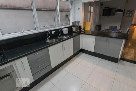 Casa à venda com 150m², 3 quartos e 4 vagas1o. Andar - Cozinha