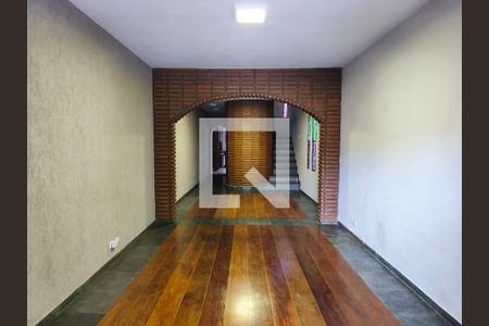 Sala de casa para alugar com 3 quartos, 183m² em Jardim da Glória, São Paulo