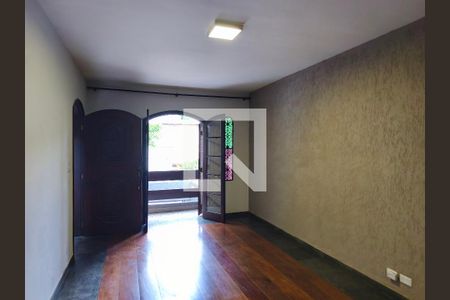 Sala de casa para alugar com 3 quartos, 183m² em Jardim da Glória, São Paulo