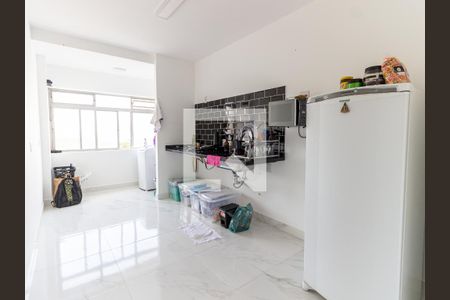 Apartamento à venda com 63m², 2 quartos e 1 vagaCozinha e Área de Serviço