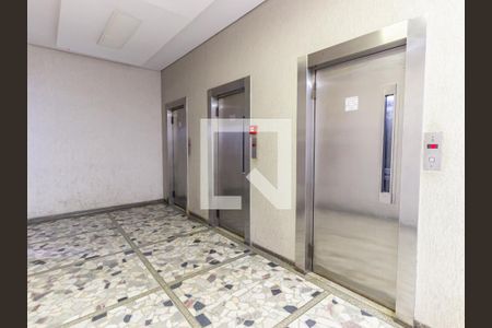 Apartamento à venda com 63m², 2 quartos e 1 vagaÁrea comum