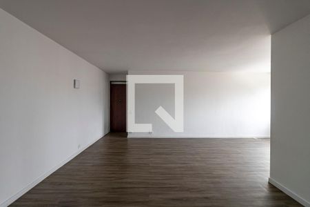 Sala de Apartamento com 3 quartos, 125m² Vila Mariana