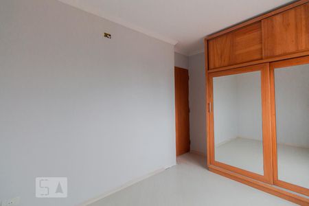 Apartamento para alugar com 67m², 3 quartos e 1 vagaQuarto 2