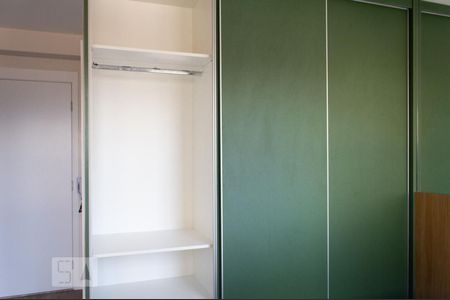 Studio à venda com 26m², 1 quarto e sem vagaArmários