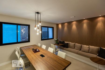 Studio à venda com 26m², 1 quarto e sem vagaReunião