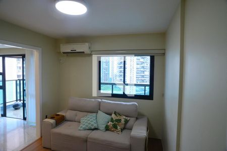 Sala de apartamento à venda com 4 quartos, 143m² em Barra da Tijuca, Rio de Janeiro