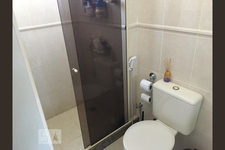 Apartamento para alugar com 104m², 4 quartos e 2 vagasBanheiro
