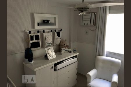 Apartamento para alugar com 104m², 4 quartos e 2 vagasQuarto