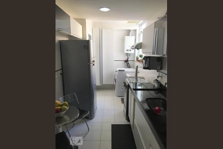 Apartamento para alugar com 104m², 4 quartos e 2 vagasCozinha