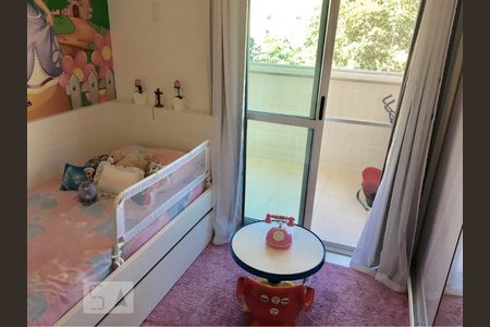 Quarto de apartamento para alugar com 4 quartos, 104m² em Recreio dos Bandeirantes, Rio de Janeiro