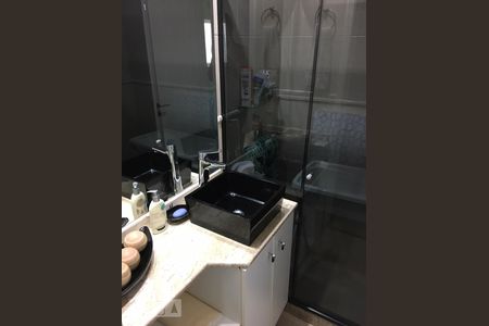 Lavabo de apartamento para alugar com 4 quartos, 104m² em Recreio dos Bandeirantes, Rio de Janeiro