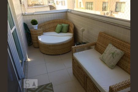 Sala de apartamento para alugar com 4 quartos, 104m² em Recreio dos Bandeirantes, Rio de Janeiro