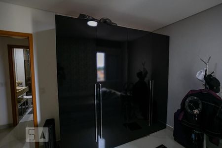 Apartamento à venda com 56m², 2 quartos e 1 vaga Apartamento à venda com 56m², 2 quartos e 1 vagaQuarto 2 - Armários