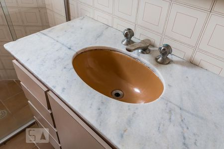 Apartamento à venda com 124m², 4 quartos e 2 vagasBanheiro da Suíte 1