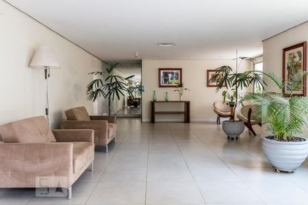 Apartamento à venda com 124m², 4 quartos e 2 vagasHall social