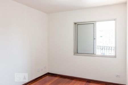 Apartamento à venda com 124m², 4 quartos e 2 vagasQuarto 3