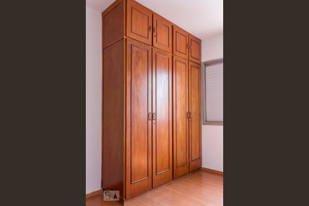 Apartamento à venda com 124m², 4 quartos e 2 vagasQuarto 1