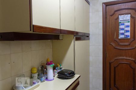 Apartamento à venda com 100m², 2 quartos e 1 vagaCozinha