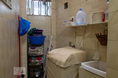 Apartamento à venda com 100m², 2 quartos e 1 vagaÁrea de Serviço