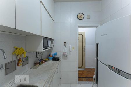 Apartamento para alugar com 80m², 3 quartos e sem vagaCozinha