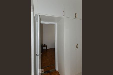 Apartamento para alugar com 80m², 3 quartos e sem vagaCorredor