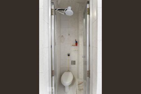 Apartamento para alugar com 80m², 3 quartos e sem vagaBanheiro de Serviço